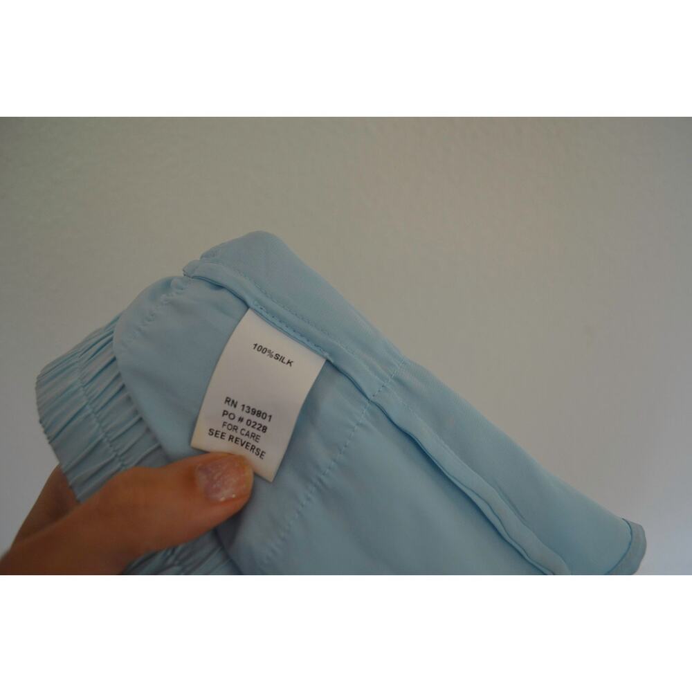 Shug Silk Ruffle Shorts Size Medium - Picture 4 of 5